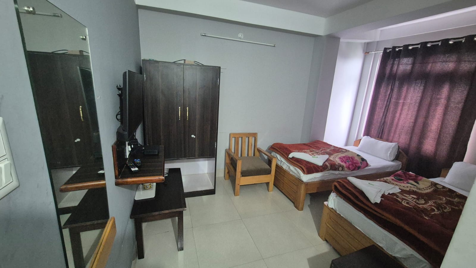 Hotel Kimnas
